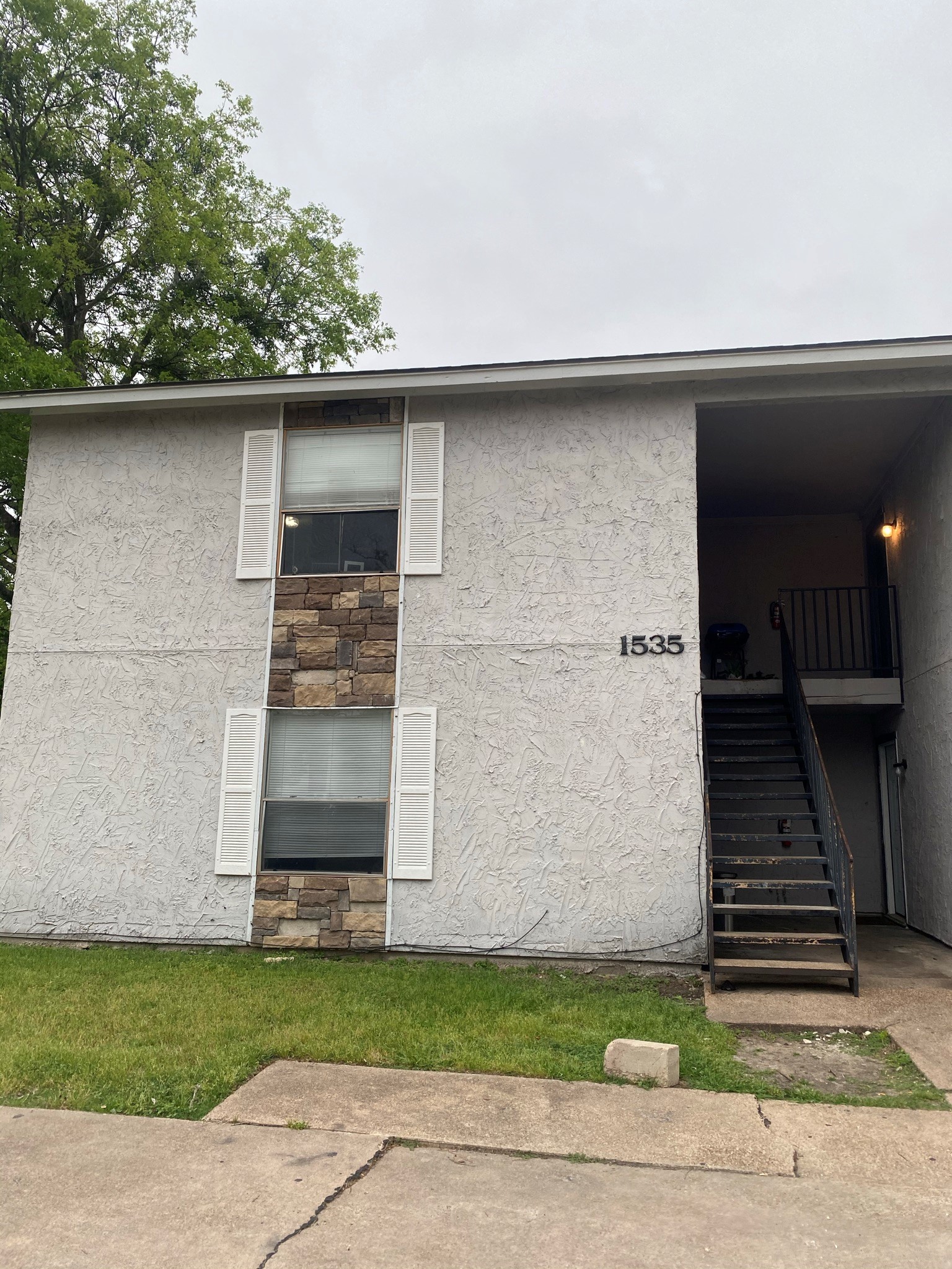 1535 Pine Ridge Drive - C